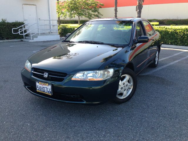 1998 Honda Accord ZQ8 LS