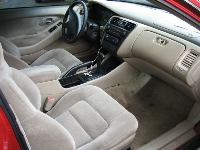 1998 Honda Accord 2.5i AWD Sedan