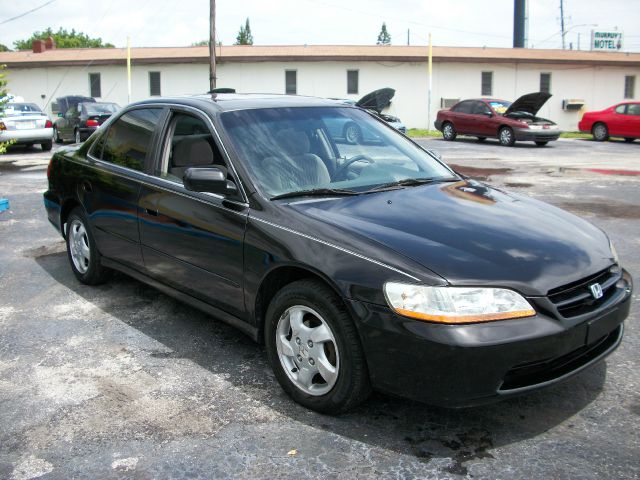 1998 Honda Accord ZQ8 LS