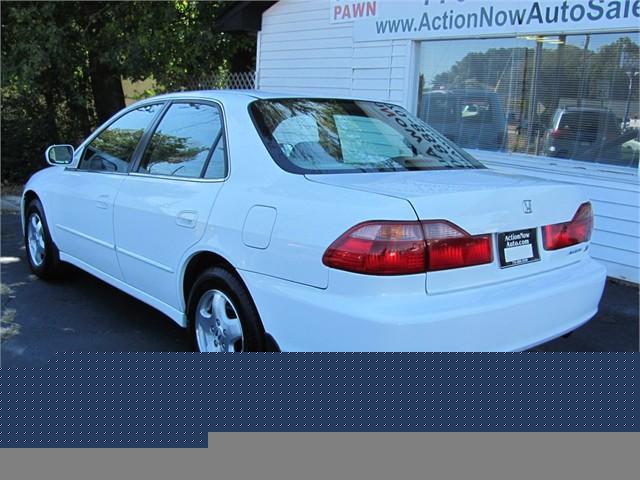 1999 Honda Accord 5dr HB Auto