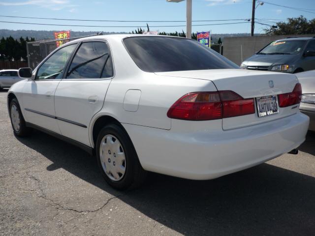 1999 Honda Accord XL 1500 4WD