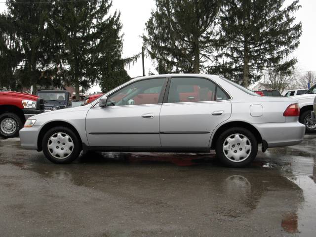 1999 Honda Accord XL 1500 4WD