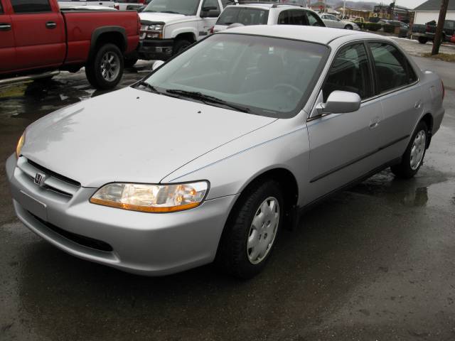 1999 Honda Accord XL 1500 4WD