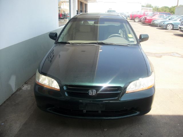 1999 Honda Accord ZQ8 LS