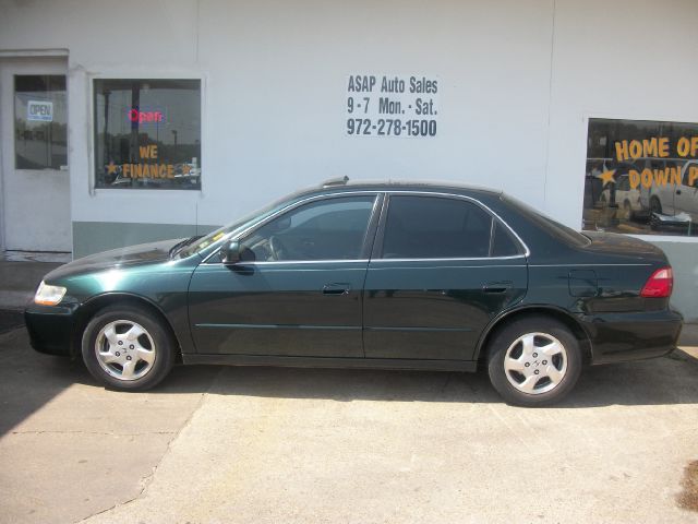 1999 Honda Accord ZQ8 LS