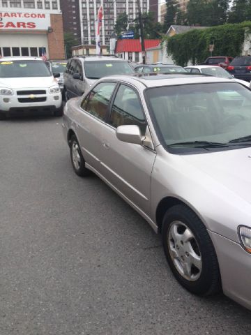 1999 Honda Accord ZQ8 LS