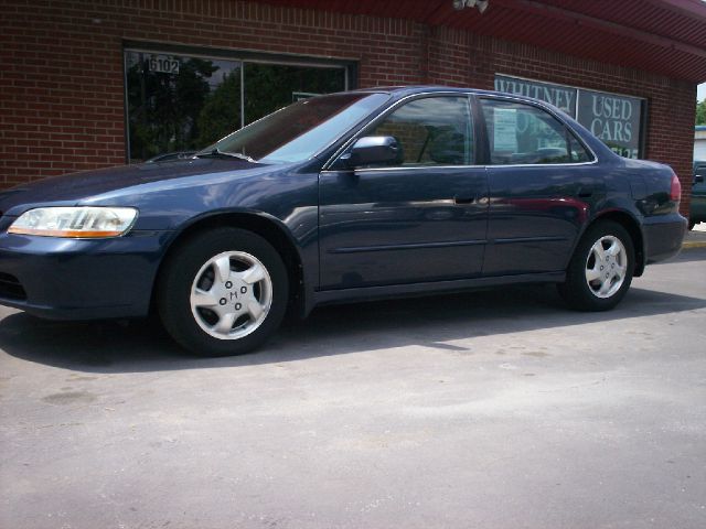 1999 Honda Accord ZQ8 LS