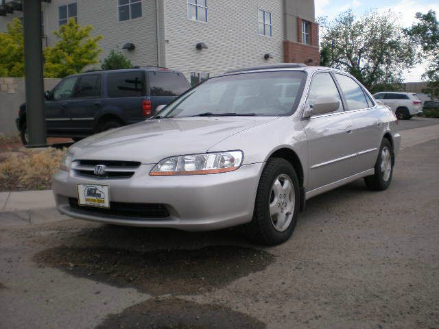 1999 Honda Accord WRX Premium 4-door