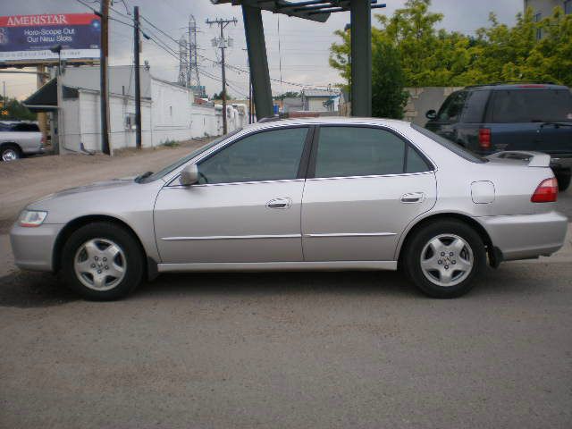 1999 Honda Accord WRX Premium 4-door