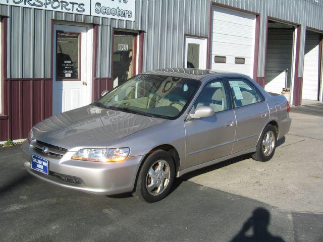 1999 Honda Accord ZQ8 LS