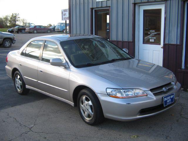 1999 Honda Accord ZQ8 LS