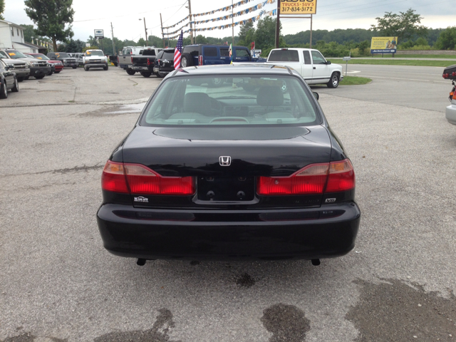 2000 Honda Accord WRX Premium 4-door