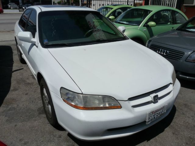 2000 Honda Accord WRX Premium 4-door