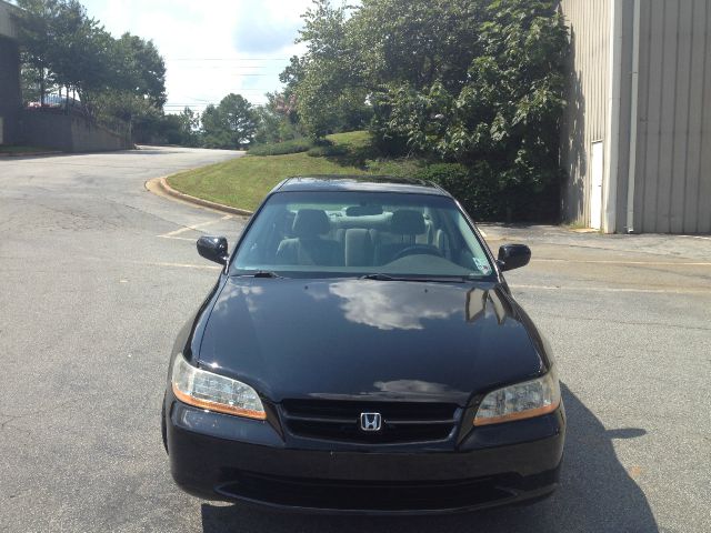 2000 Honda Accord ZQ8 LS