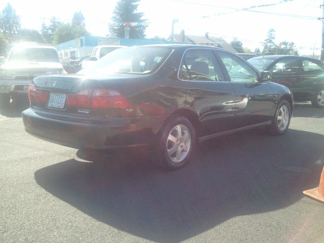 2000 Honda Accord X