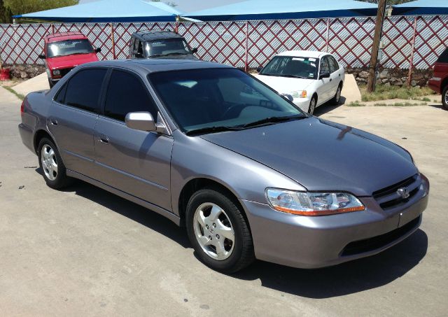 2000 Honda Accord 2.0T Quattro AWD