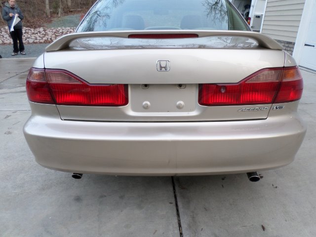 2000 Honda Accord WRX Premium 4-door