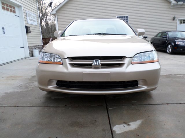 2000 Honda Accord WRX Premium 4-door