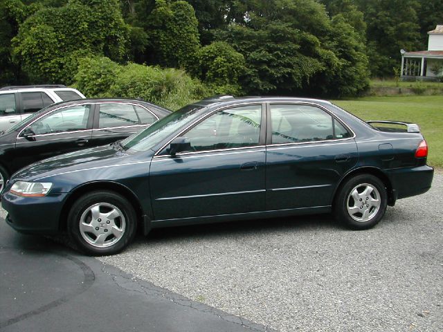 2000 Honda Accord 2.0T Quattro AWD