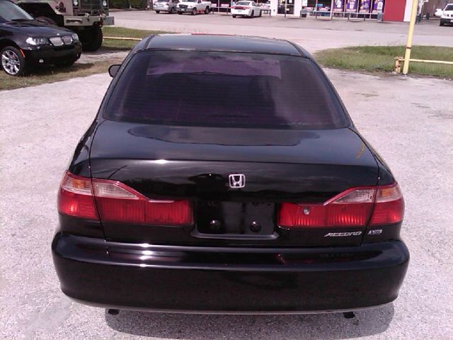 2000 Honda Accord WRX Premium 4-door