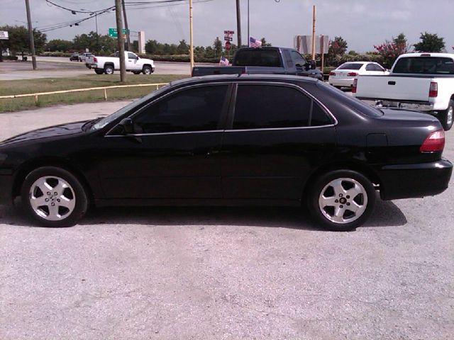 2000 Honda Accord WRX Premium 4-door