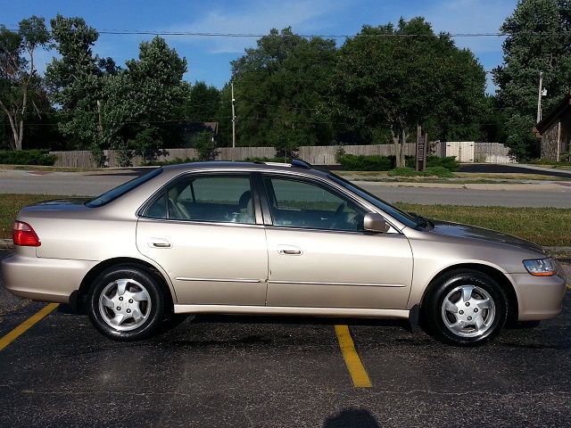 2000 Honda Accord 2.0T Quattro AWD