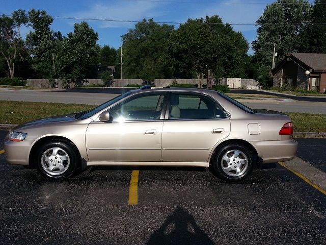 2000 Honda Accord 2.0T Quattro AWD