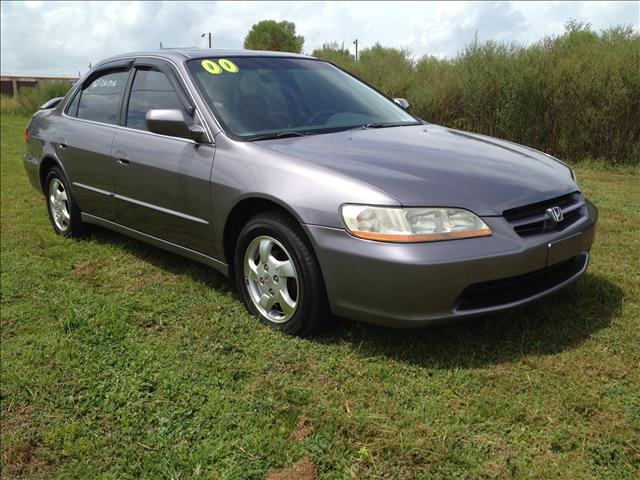 2000 Honda Accord ZQ8 LS