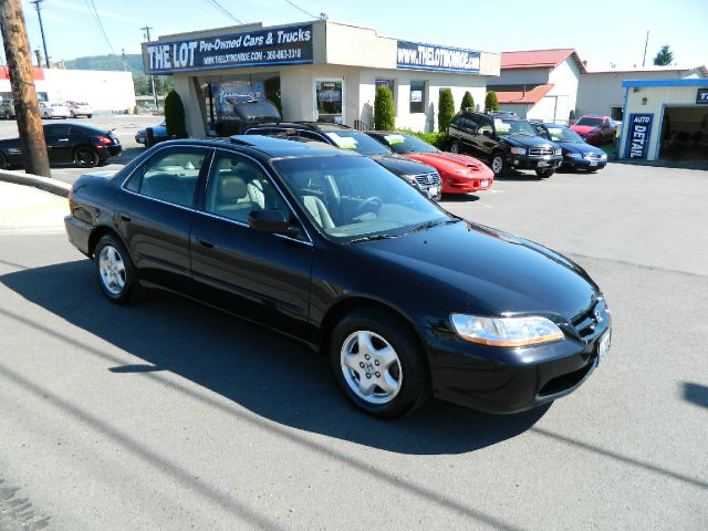 2000 Honda Accord WRX Premium 4-door