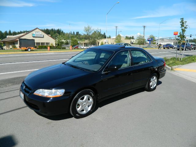 2000 Honda Accord WRX Premium 4-door