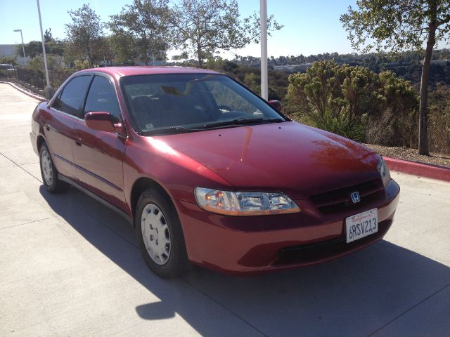 2000 Honda Accord 2.0L Premium AWD