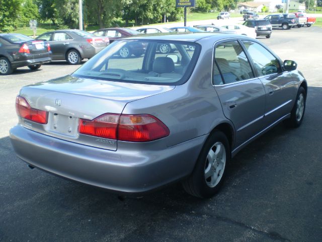 2000 Honda Accord WRX Premium 4-door