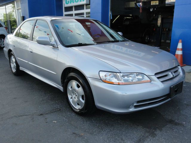 2001 Honda Accord 2010 Volkswagen SE