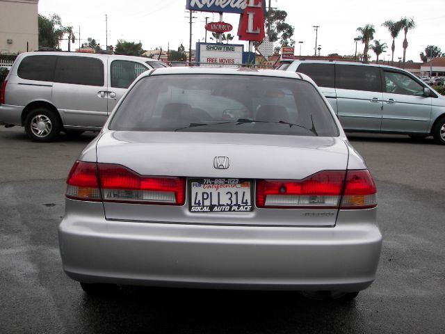 2001 Honda Accord 4dr Sdn SES Standard