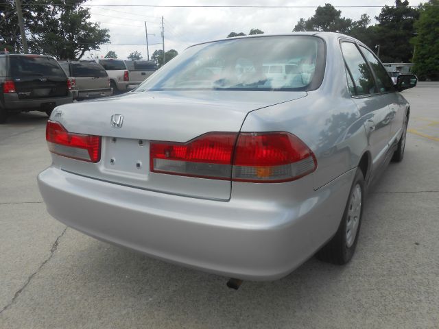 2001 Honda Accord 4dr Sdn SES Standard