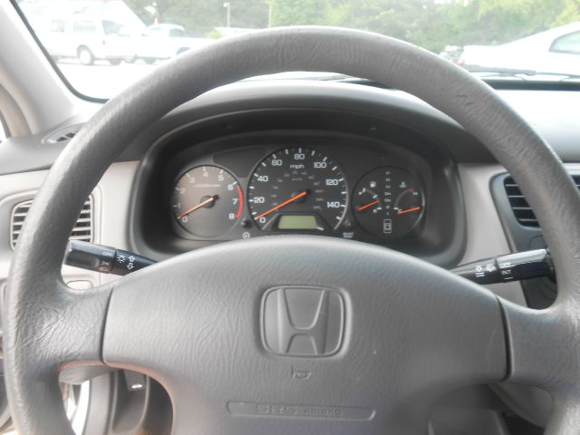 2001 Honda Accord 4dr Sdn SES Standard