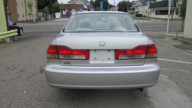 2001 Honda Accord 4dr Sdn SES Standard