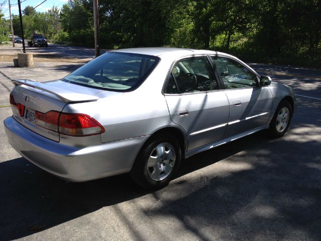 2001 Honda Accord WRX Premium 4-door