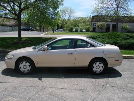 2001 Honda Accord 2.5i AWD Sedan