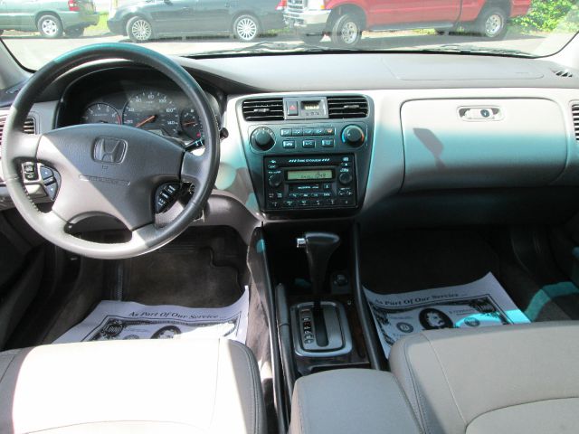 2001 Honda Accord 2.0T Quattro AWD