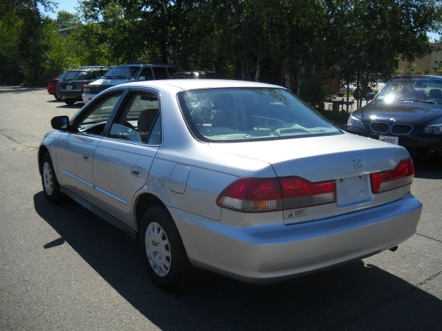 2002 Honda Accord 4dr Sdn SES Standard