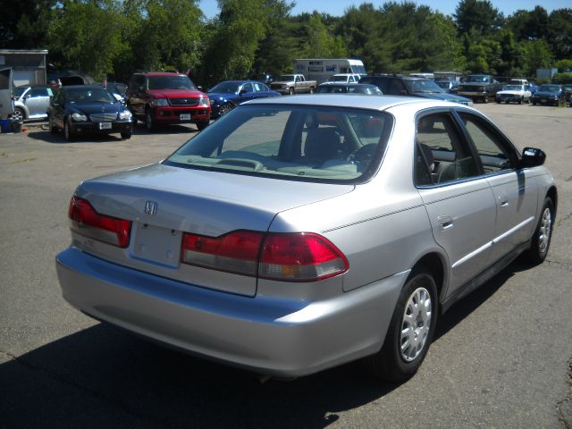 2002 Honda Accord 4dr Sdn SES Standard