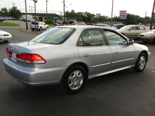 2002 Honda Accord WRX Premium 4-door