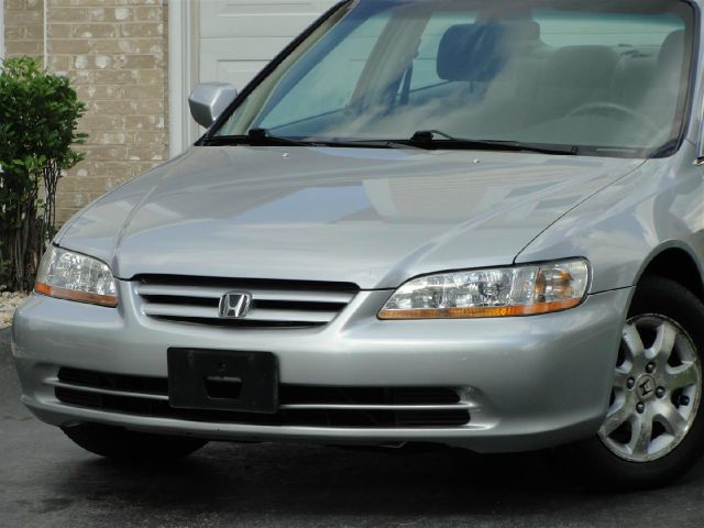 2002 Honda Accord ZQ8 LS