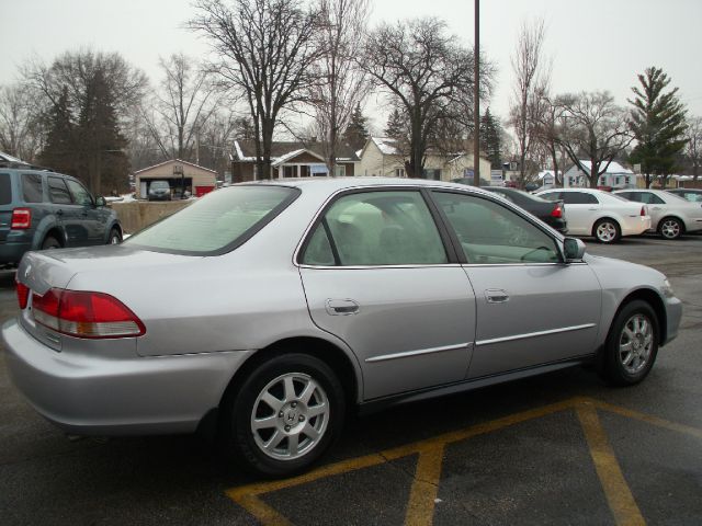 2002 Honda Accord Elite,nav,moon,dvd,chrome Wheels