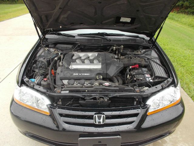 2002 Honda Accord WRX Premium 4-door