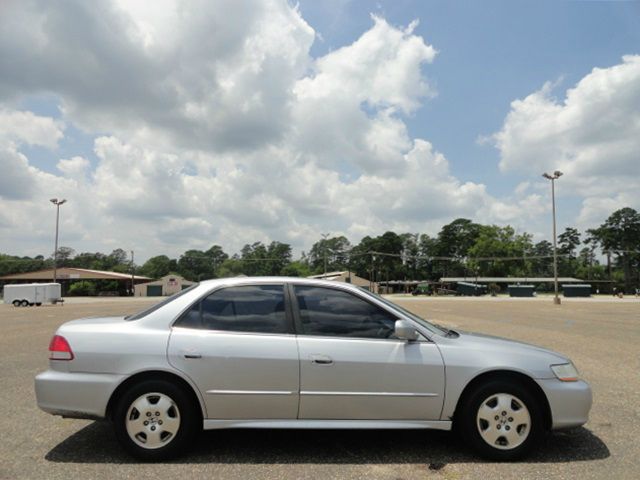 2002 Honda Accord WRX Premium 4-door