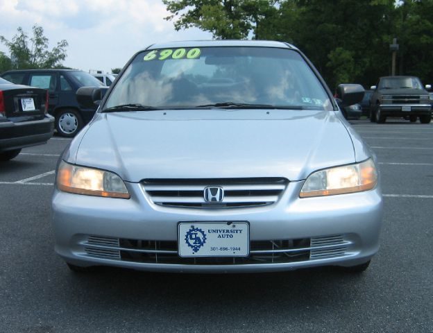 2002 Honda Accord 4dr Sdn SES Standard