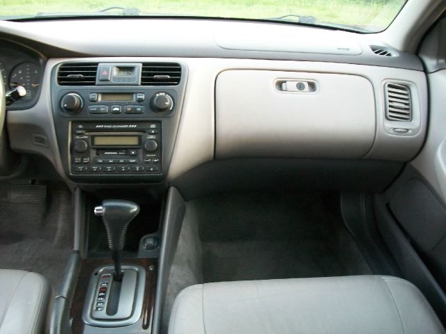 2002 Honda Accord WRX Premium 4-door