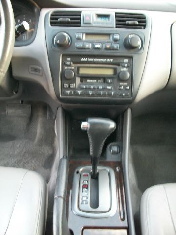 2002 Honda Accord WRX Premium 4-door